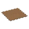 Športna talna obloga za pse HD von WARCO im Farbdesign Terra Cotta mit den Abmessungen 1000 x 1000 x 18 mm. Produktfoto von Artikel 3943 in der Aufsicht von schräg vorne.