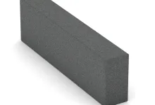 Stopnica iz gumnega granulata