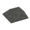 Eck-Platte (zwei Seiten abgeschrägt) von WARCO im Farbdesign Temno sivi granit mit den Abmessungen 500 x 500 x 100 mm. Produktfoto von Artikel 3833 in der Aufsicht von schräg vorne.
