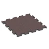 Fitness Performance Elite gumijasta talna obloga za fitnes von WARCO im Farbdesign Mineralno rdeča mit den Abmessungen 50 x 50 x 2 cm | 0,25 m². Produktfoto von Artikel 6155 in der Aufsicht von schräg vorne.