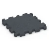 Gumijasta puzzle podloga za fitnes von WARCO im Farbdesign Skrilavosiva mit den Abmessungen 50 x 50 x 4 cm | 0,25 m². Produktfoto von Artikel 6996 in der Aufsicht von schräg vorne.