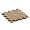 Gumijaste plošče za rob bazena von WARCO im Farbdesign Ratan mit den Abmessungen 30 x 30 x 1,8 cm. Produktfoto von Artikel 6777 in der Aufsicht von schräg vorne.