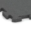 Detailaufnahme der Randausprägung von WARCO-Produkt 3327, Spiel-Bodenbelag, Format 1000 x 1000 x 30 mm, Farbe Lupkovosiva.