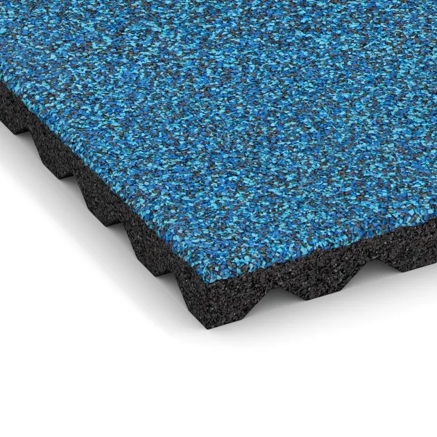 Detailaufnahme der Randausprägung von WARCO-Produkt 5347, Gumijasta varovalna plošča za otroška igrišča, Format 500 x 500 x 40 mm, Farbe Atlantic.