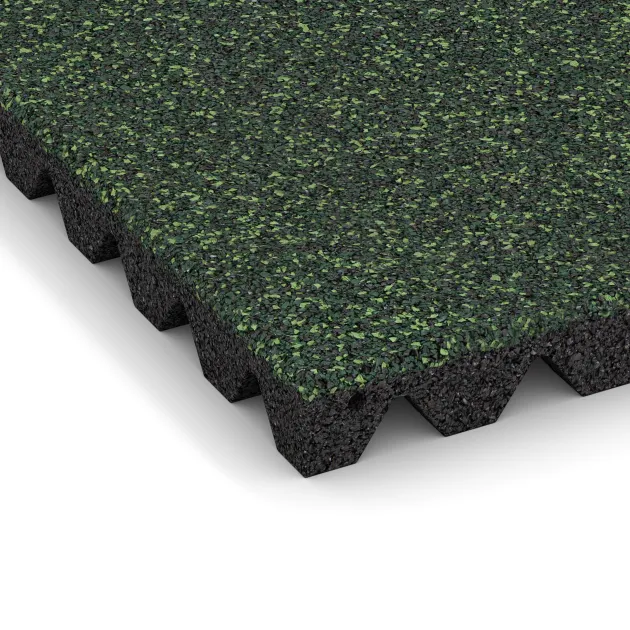 Detailaufnahme der Randausprägung von WARCO-Produkt 5545, Varnostna gumijasta plošča za otroška igrišča 4,5 cm - EN 1177 ≤ 135 cm, Format 500 x 500 x 45 mm, Farbe Angleška trava.