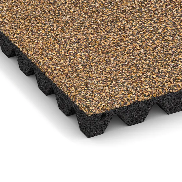 Detailaufnahme der Randausprägung von WARCO-Produkt 5555, Varnostna gumijasta plošča za otroška igrišča 4,5 cm - EN 1177 ≤ 135 cm, Format 500 x 500 x 45 mm, Farbe Maroko.
