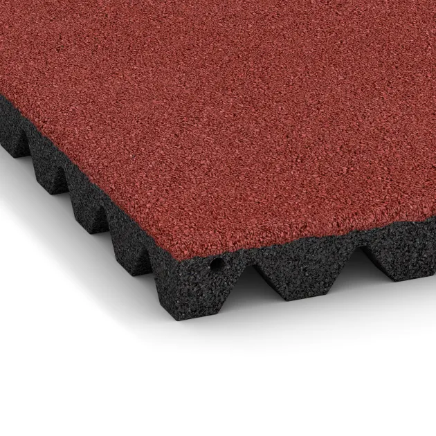 Detailaufnahme der Randausprägung von WARCO-Produkt 0630, Gumijasta varovalna plošča za otroška igrišča, Format 500 x 500 x 45 mm, Farbe Koralen rdeča.