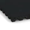 Detailaufnahme der Randausprägung von WARCO-Produkt 5535, Varnostna gumijasta plošča za otroška igrišča 4,5 cm - EN 1177 ≤ 135 cm, Format 500 x 500 x 45 mm, Farbe Železna siva.