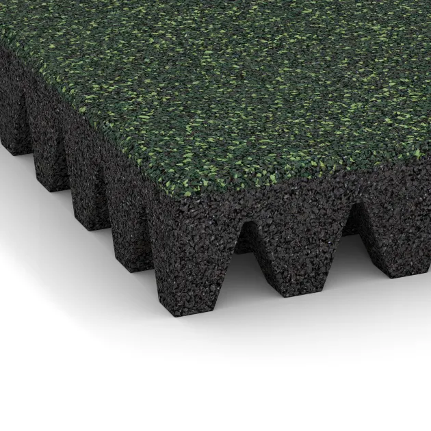 Detailaufnahme der Randausprägung von WARCO-Produkt 5365, Gumijasta varovalna plošča za otroška igrišča, Format 500 x 500 x 80 mm, Farbe Angleška trava.