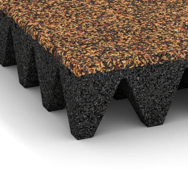 Detailaufnahme der Randausprägung von WARCO-Produkt 3700, Gumijasta varovalna plošča za otroška igrišča, Format 500 x 500 x 100 mm, Farbe Terra Cotta.