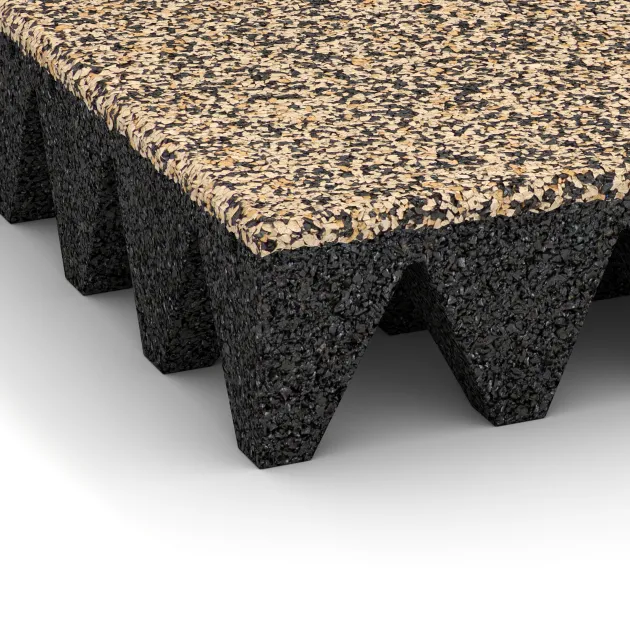 Detailaufnahme der Randausprägung von WARCO-Produkt 5651, Varnostna gumijasta plošča za otroška igrišča 10 cm - EN 1177 ≤ 300 cm, Format 500 x 500 x 100 mm, Farbe Travertin.