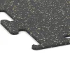 Detailaufnahme der Randausprägung von WARCO-Produkt 3752, Fitnes podlaga Fitness Performance Elite, Format 1000 x 1000 x 10 mm, Farbe Lehko rumeno posipana.
