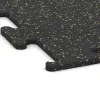 Detailaufnahme der Randausprägung von WARCO-Produkt 3768, Fitnes podlaga Fitness Performance Elite, Format 500 x 500 x 15 mm, Farbe Lehko rumeno posipana.