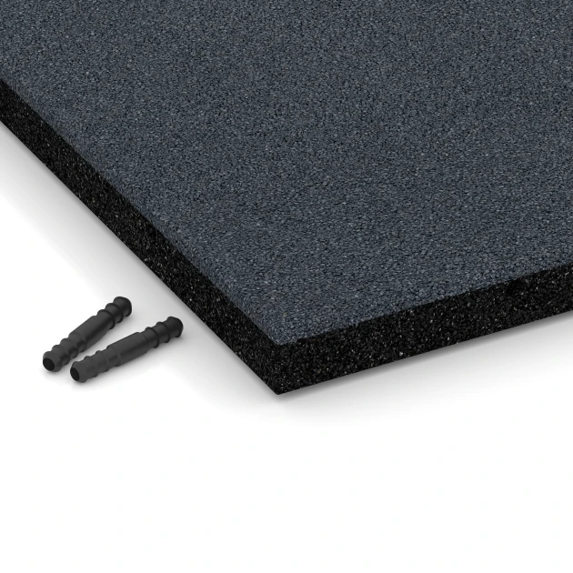 Detailaufnahme der Randausprägung von WARCO-Produkt 6257, Gumijasta varnostna plošča – 140 cm, Format 50 x 50 x 4 cm, Farbe Skrilavosiva.