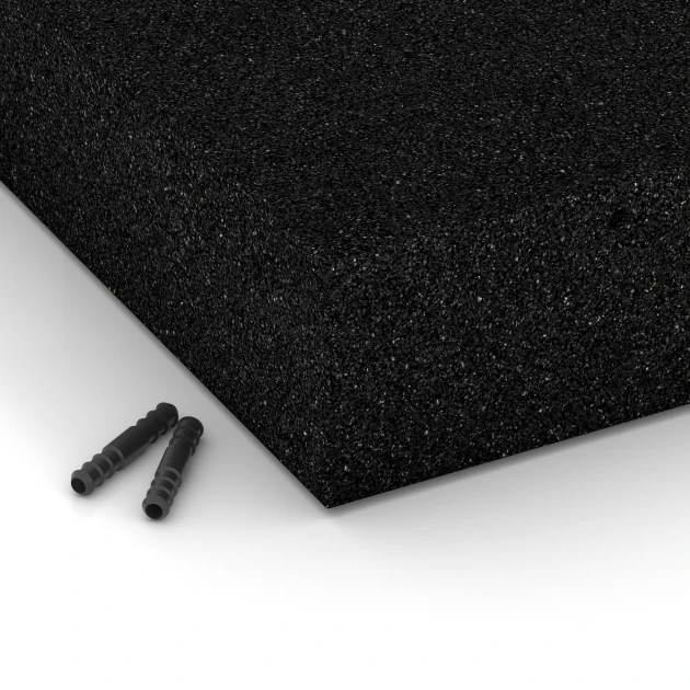 Detailaufnahme der Randausprägung von WARCO-Produkt 6277, Gumijasta varnostna plošča – 300 cm, Format 50 x 50 x 11 cm, Farbe Antracit.