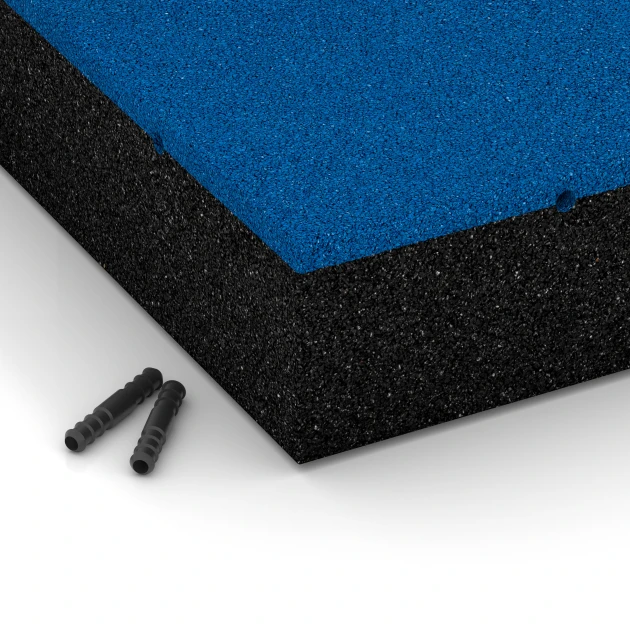 Detailaufnahme der Randausprägung von WARCO-Produkt 6280, Gumijasta varnostna plošča – 300 cm, Format 50 x 50 x 11 cm, Farbe Nebesno modra.