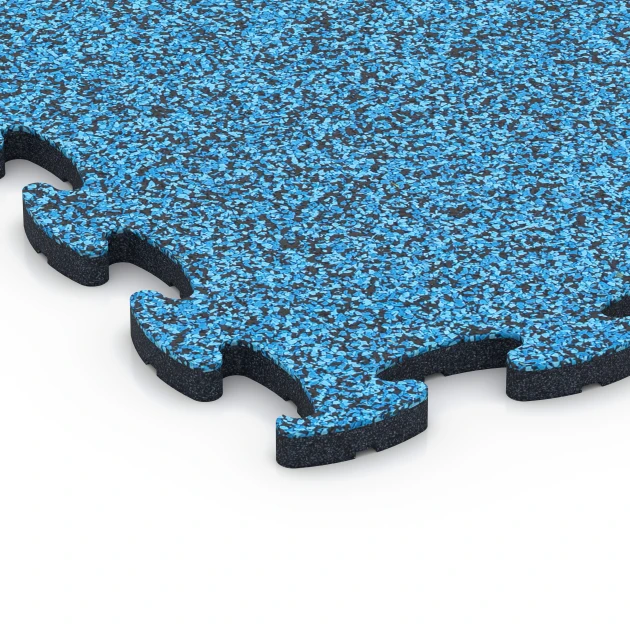 Detailaufnahme der Randausprägung von WARCO-Produkt 6920, Gumijaste plošče za sejme, Format 44,6 x 44,6 x 1,8 cm, Farbe Atlantik.