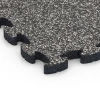 Detailaufnahme der Randausprägung von WARCO-Produkt 6931, Gumijasta zaščitna podloga, Format 44,6 x 44,6 × 2,8 cm, Farbe Temnosivi granit.