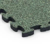 Detailaufnahme der Randausprägung von WARCO-Produkt 6933, Gumijasta zaščitna podloga, Format 44,6 x 44,6 × 2,8 cm, Farbe Angleška trata.