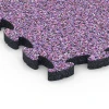 Detailaufnahme der Randausprägung von WARCO-Produkt 6936, Gumijasta zaščitna podloga, Format 44,6 x 44,6 × 2,8 cm, Farbe Levandula.