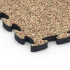 Detailaufnahme der Randausprägung von WARCO-Produkt 6943, Gumijaste plošče za teraso, Format 44,6 x 44,6 × 2,8 cm, Farbe Terakota.