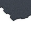 Detailaufnahme der Randausprägung von WARCO-Produkt 6962, Fitness Premium športna podlaga, Format 99 x 99 x 1,8 cm, Farbe Antracit.