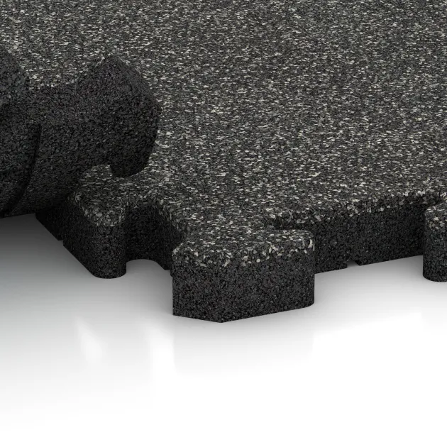 Großaufnahme vom Verbindungssystem von WARCO-Boden 5899 - Eventna zunanja plošča im Farbdesign Temno sivi granit. Abmessungen 500 x 500 x 40 mm.