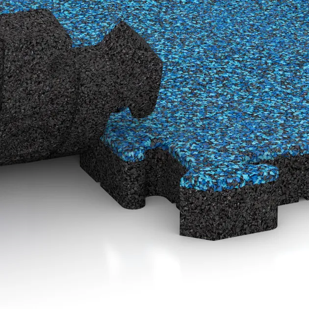 Großaufnahme vom Verbindungssystem von WARCO-Boden 3122 - Fitnes zaščitna podlaga HD im Farbdesign Atlantic. Abmessungen 500 x 500 x 50 mm.