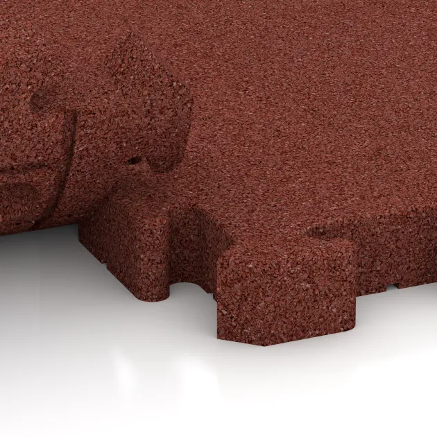 Großaufnahme vom Verbindungssystem von WARCO-Boden 4083 - Gumijasta podloga za paddock im Farbdesign Opečno rdeča. Abmessungen 500 x 500 x 50 mm.