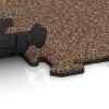 Großaufnahme vom Verbindungssystem von WARCO-Boden 3944 - Športna talna obloga za pse HD im Farbdesign Losa in Koren. Abmessungen 1000 x 1000 x 18 mm.