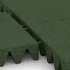 Großaufnahme vom Verbindungssystem von WARCO-Boden 0746 - Gumijasta varovalna plošča za otroška igrišča im Farbdesign Travna zelena. Abmessungen 500 x 500 x 100 mm.