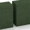 Großaufnahme vom Verbindungssystem von WARCO-Boden 2600 - Gummi-Bordstein (Blockstufe) im Farbdesign Travna zelena. Abmessungen 1000 x 300 x 150 mm.