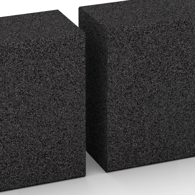 Großaufnahme vom Verbindungssystem von WARCO-Boden 7028 - Stopnica iz gumnega granulata im Farbdesign Antracit. Abmessungen 100 x 30 x 15 cm.