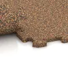 Großaufnahme vom Verbindungssystem von WARCO-Boden 0962 - Fitnes Podlaga Kompakt im Farbdesign Terra Cotta. Abmessungen 485 x 485 x 16 mm | 0,235 m².