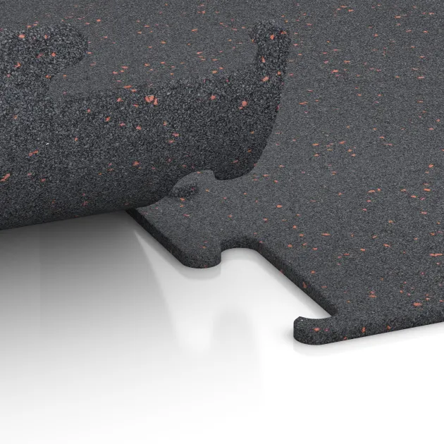 Großaufnahme vom Verbindungssystem von WARCO-Boden 3753 - Fitnes podlaga Fitness Performance Elite im Farbdesign Rahlo rdeče posuto. Abmessungen 1000 x 1000 x 10 mm.