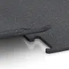 Großaufnahme vom Verbindungssystem von WARCO-Boden 3769 - Fitnes podlaga Fitness Performance Elite im Farbdesign Rahlo rdeče posuto. Abmessungen 500 x 500 x 15 mm.