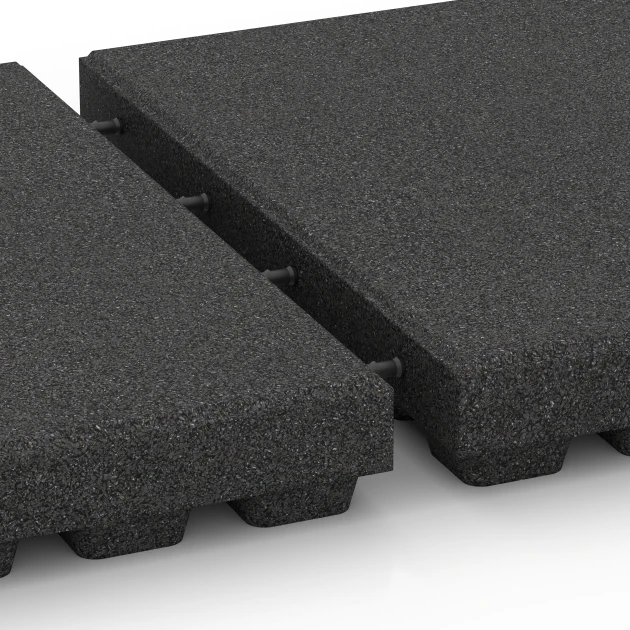 Großaufnahme vom Verbindungssystem von WARCO-Boden 6295 - Gumijaste varnostne plošče im Farbdesign Antracit. Abmessungen 50 x 50 x 7 cm.