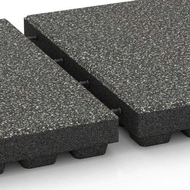 Großaufnahme vom Verbindungssystem von WARCO-Boden 6440 - Gumijasta varnostna plošča – 210 cm im Farbdesign Temnosivi granit. Abmessungen 50 x 50 x 7 cm.