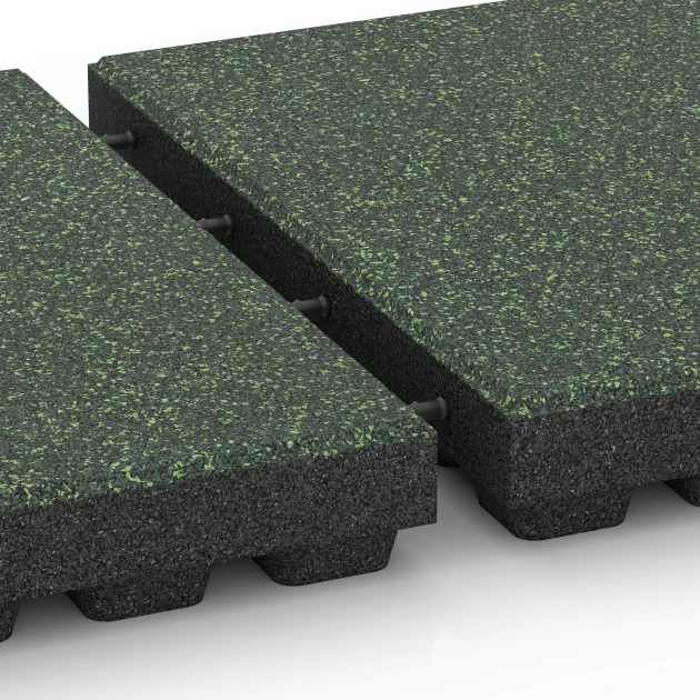 Großaufnahme vom Verbindungssystem von WARCO-Boden 6442 - Gumijasta varnostna plošča – 210 cm im Farbdesign Angleška trata. Abmessungen 50 x 50 x 7 cm.