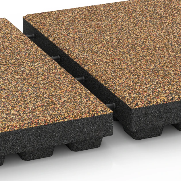Großaufnahme vom Verbindungssystem von WARCO-Boden 6443 - Gumijasta varnostna plošča – 210 cm im Farbdesign Terakota. Abmessungen 50 x 50 x 7 cm.