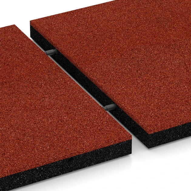 Großaufnahme vom Verbindungssystem von WARCO-Boden 6260 - Gumijasta varnostna plošča – 150 cm im Farbdesign Opečno rdeča. Abmessungen 50 x 50 x 4,5 cm.