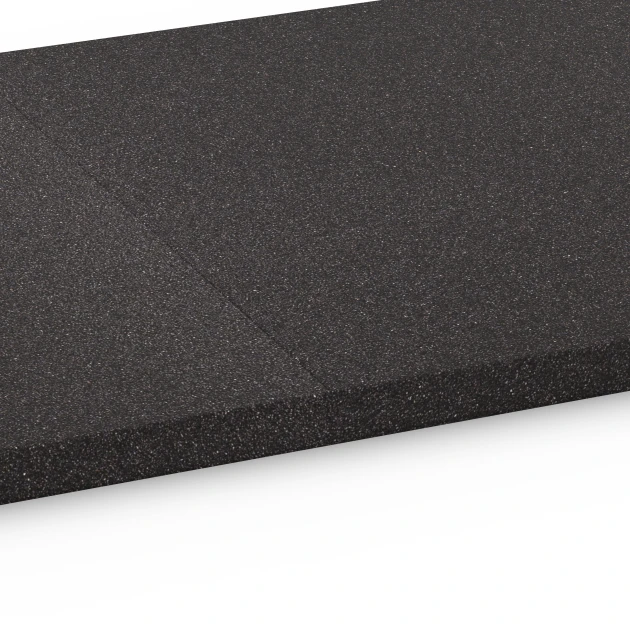 Großaufnahme vom Verbindungssystem von WARCO-Boden 6476 - Podložna plošča Kl. 1 im Farbdesign Antracit. Abmessungen 52 x 52 x 2,7 cm.