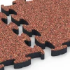 Großaufnahme vom Verbindungssystem von WARCO-Boden 6881 - Fitnes talna obloga Max im Farbdesign Etna. Abmessungen 44,6 x 44,6 × 2,8 cm.