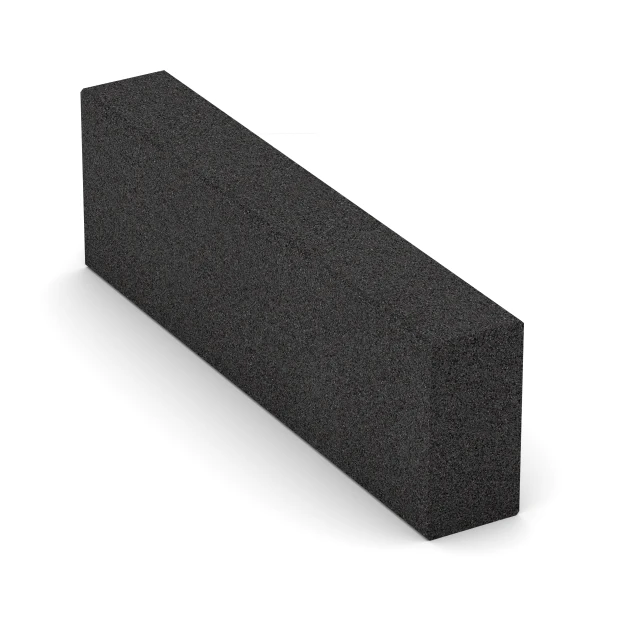 Aufsicht auf die Unterseite, also die Bodenseite von WARCO-Formteil 7028 - Stopnica iz gumnega granulata im Format 100 x 30 x 15 cm.