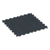 Aufsicht auf die Unterseite, also die Bodenseite von WARCO-Formteil 1054 - Fitnes talna obloga Kompakt im Format 970 x 970 x 8 mm | 0,94 m.