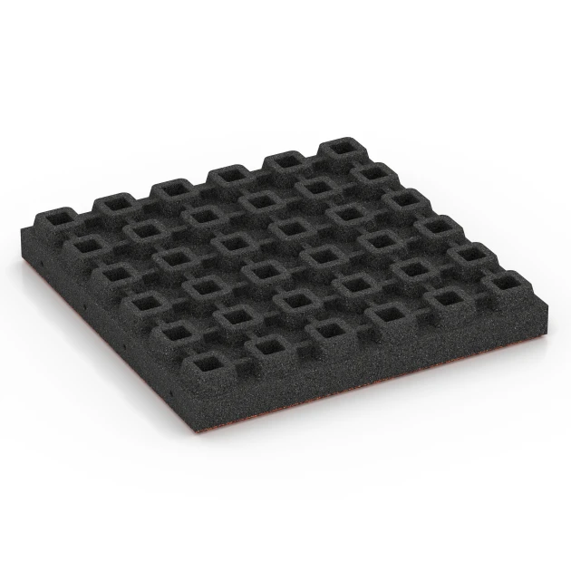 Aufsicht auf die Unterseite, also die Bodenseite von WARCO-Formteil 6444 - Gumijasta varnostna plošča – 210 cm im Format 50 x 50 x 7 cm.