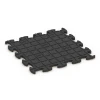 Aufsicht auf die Unterseite, also die Bodenseite von WARCO-Formteil 6799 - Gumijasta podloga za agility im Format 44,6 x 44,6 x 1,8 cm.