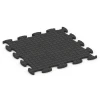 Aufsicht auf die Unterseite, also die Bodenseite von WARCO-Formteil 6888 - Fitnes talna obloga Max im Format 98 x 98 x 2,8 cm.