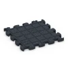 Aufsicht auf die Unterseite, also die Bodenseite von WARCO-Formteil 6958 - Fitness Premium športna podlaga im Format 28,9 x 28,9 x 1,8 cm.