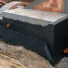 Typische Verlegung oder Einbausituation für den Artikel 0017 von WARCO - ALLESDICHT – Gumijasti premaz iz vedra, Farbton Črna in der Abmessung 25 kg | 7,6 m².